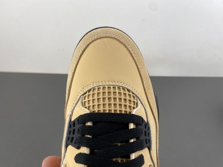 Air Jordan 4 Retro 'Pizza'