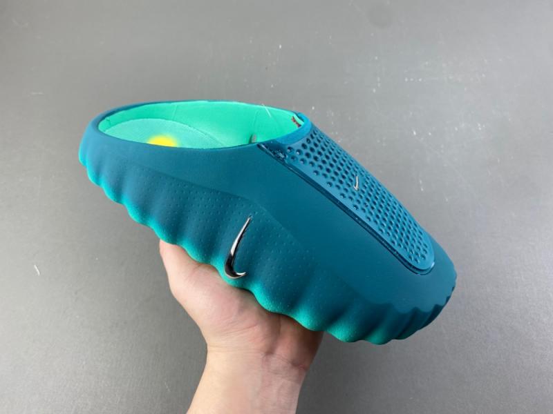 Nike Mind 001 'Team Red