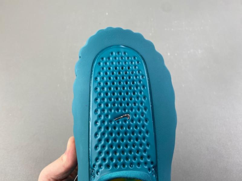 Nike Mind 001 'Team Red