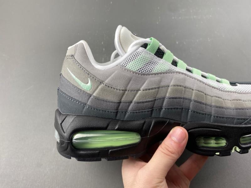 WMNS Air Max 95“