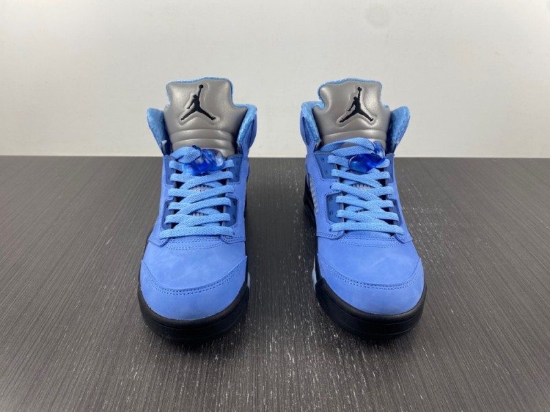 Air Jordan 5 “UNC”