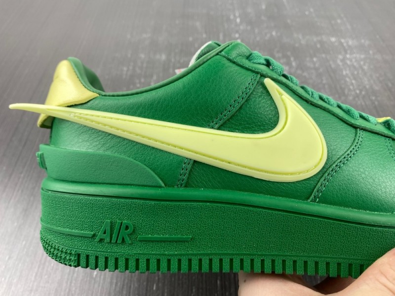 Nike Air Force 1 Low SP
