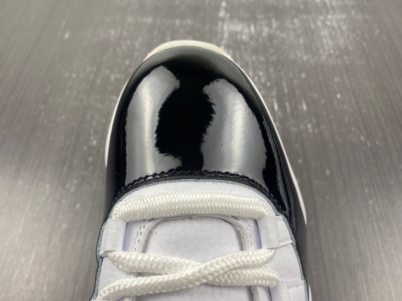 Air Jordan 11