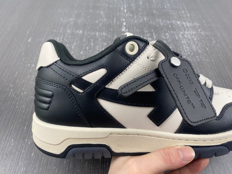 OFF-WHITE Out Of Office