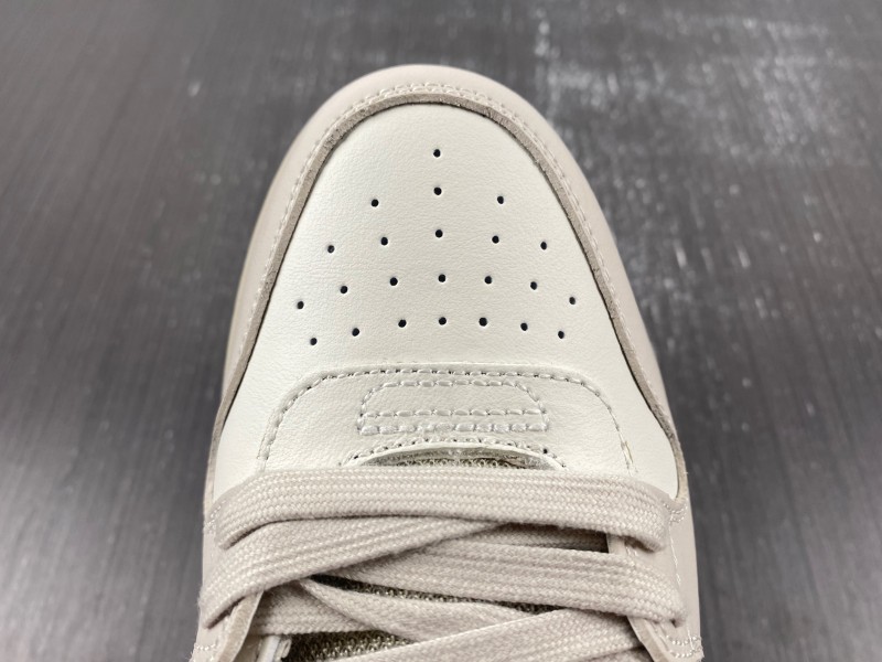 OFF-WHITE Out Of Office