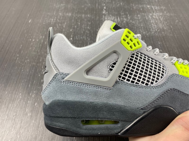 Air Jordan 4 SE “Neon”