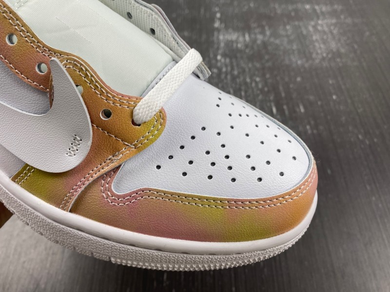 Air Jordan 1 Low