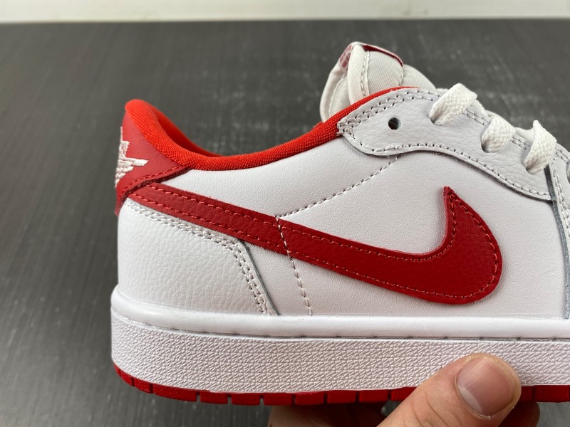 Air Jordan 1 Low OG “University Red