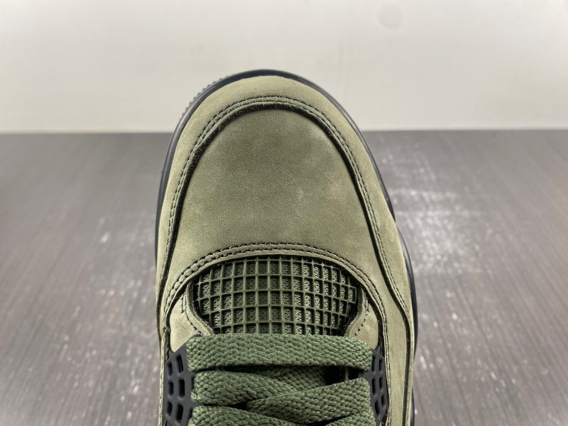 AIR JORDAN 4 RETRO