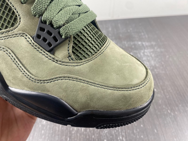 AIR JORDAN 4 RETRO