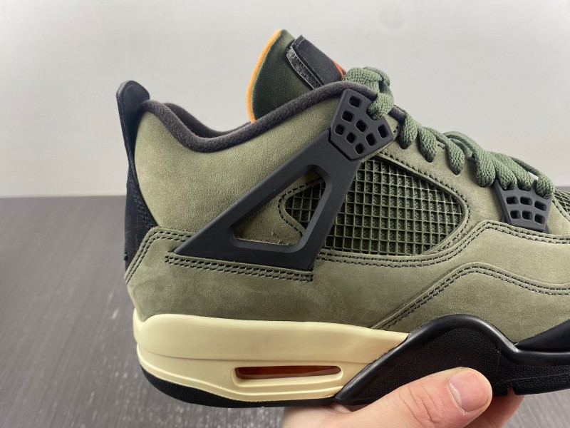 AIR JORDAN 4 RETRO