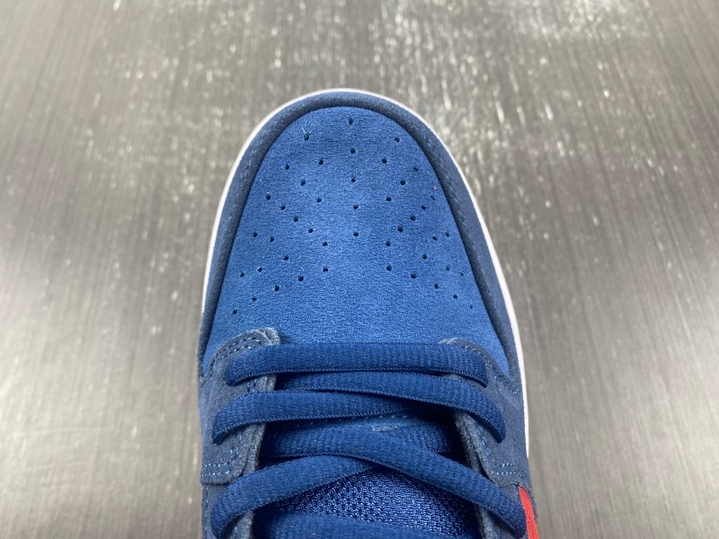 Nike SB Dunk Low Pro “Barcelona