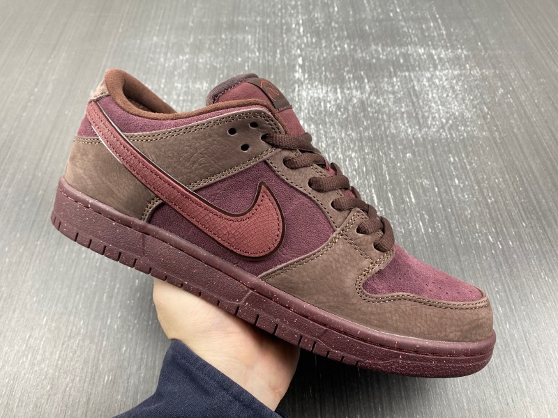 Nike Dunk SB 2024