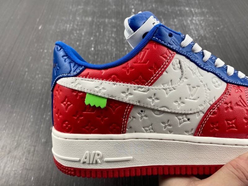 LouisVuitton x Nike Air Force LV