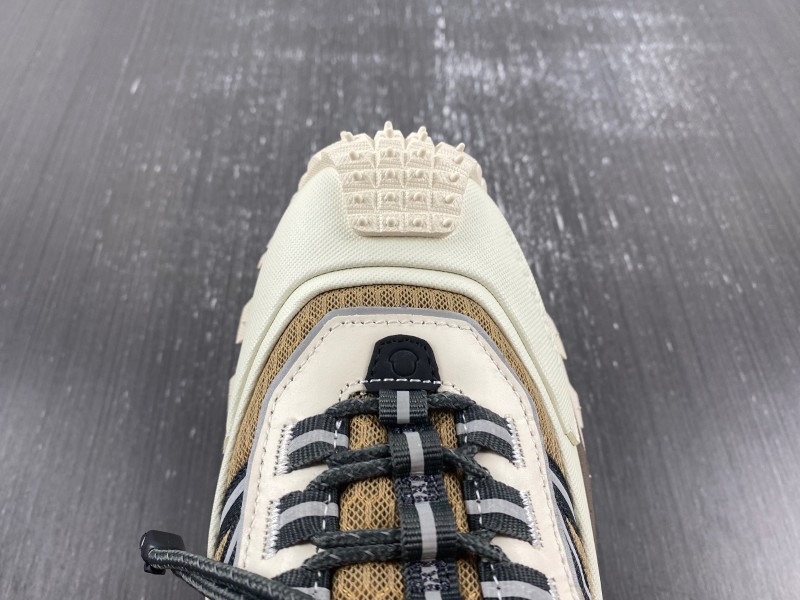 Moncler 盟可睐 Trailgrip GTX 3M反光