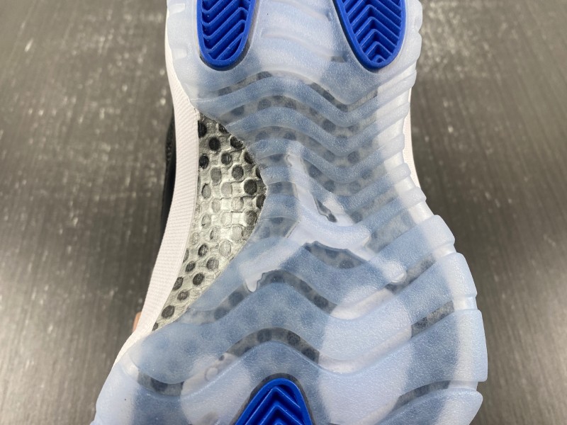 Air Jordan 11 “Space Jam