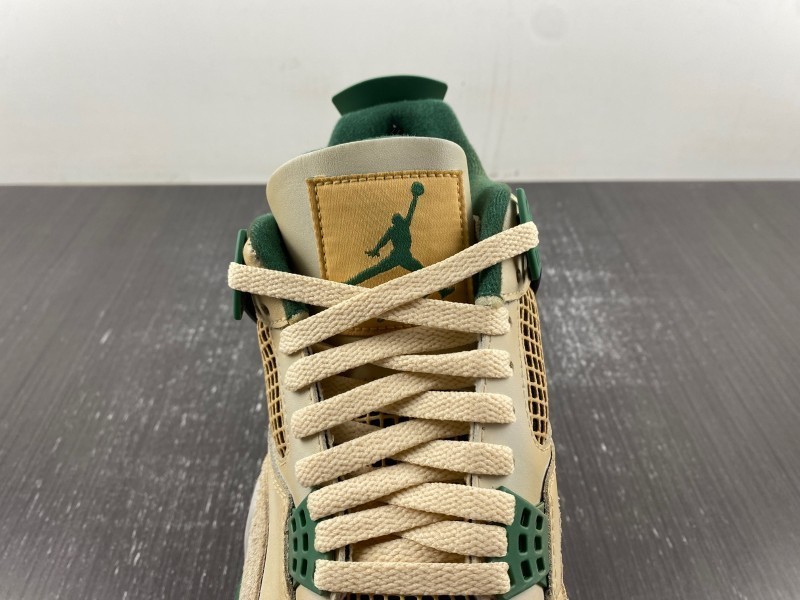 Air Jordan 4