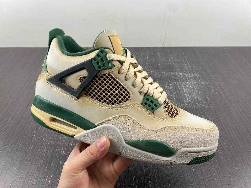 Air Jordan 4