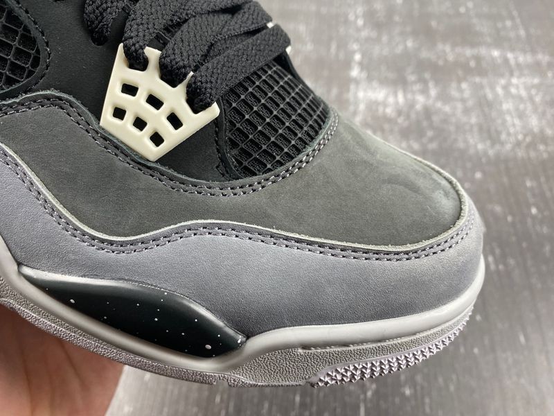 AIR JORDAN 4 RETRO 'FEAR