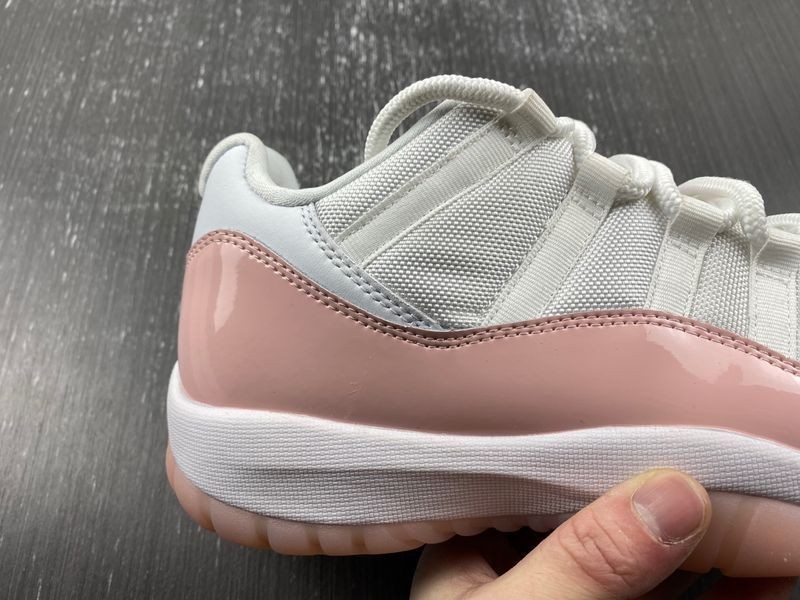 Air Jordan 11 Low WMNS “Legend Pink”