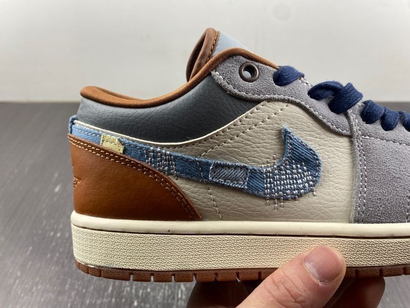 Air Jordan 1 Low