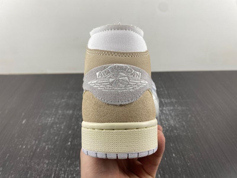 Air Jordan 1 Mid SE Craft