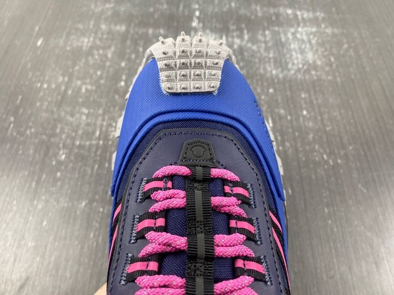 Moncler 盟可睐 Trailgrip GTX 3M