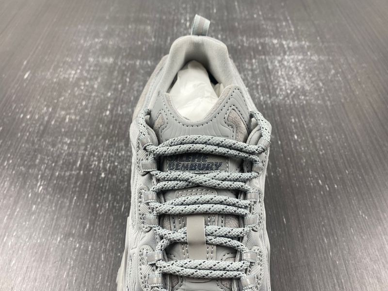 Moncler 盟可睐 Trailgrip GTX 3M