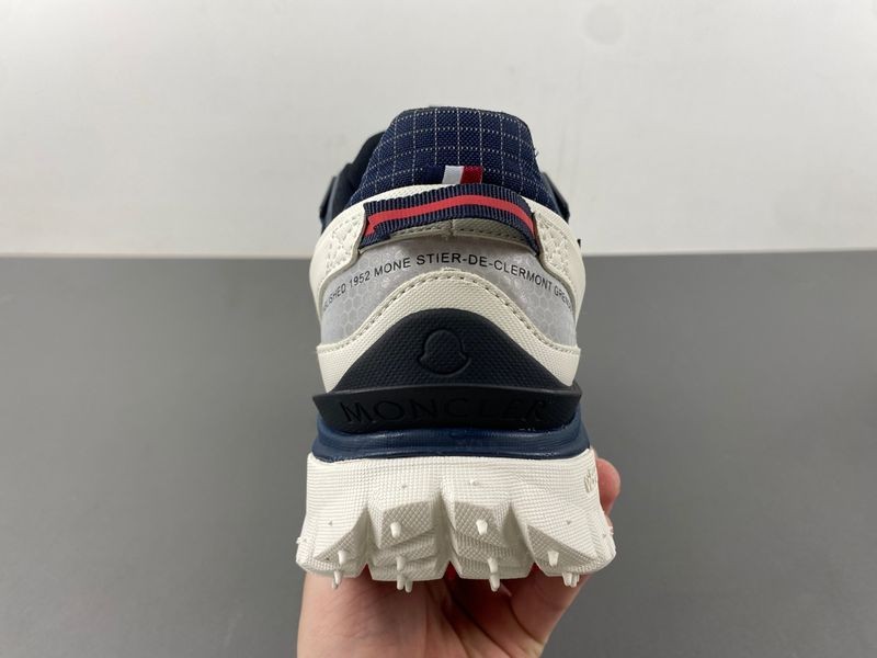 Moncler 盟可睐 Trailgrip GTX 3M反光
