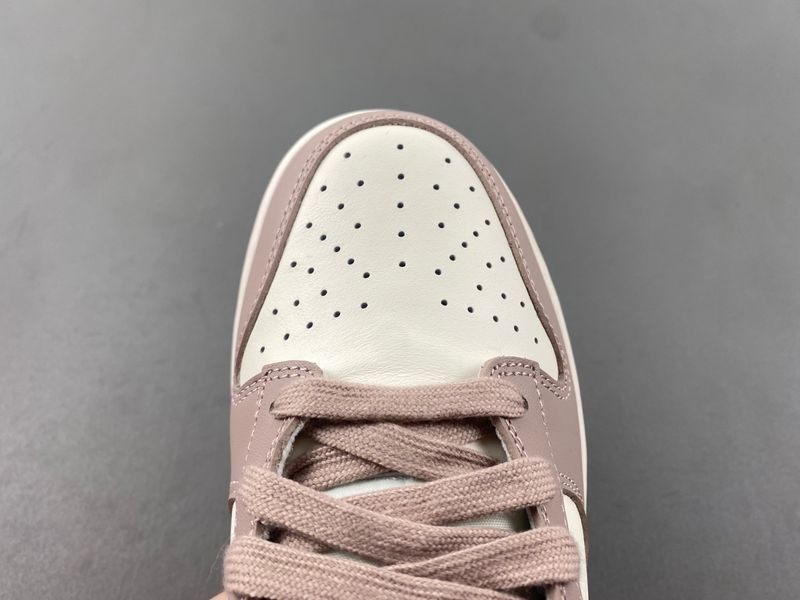 DUNK LOW 'DIFFUSED TAUPE