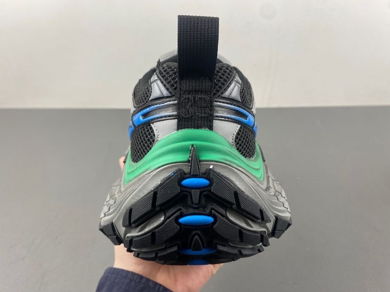 Balenciaga 911