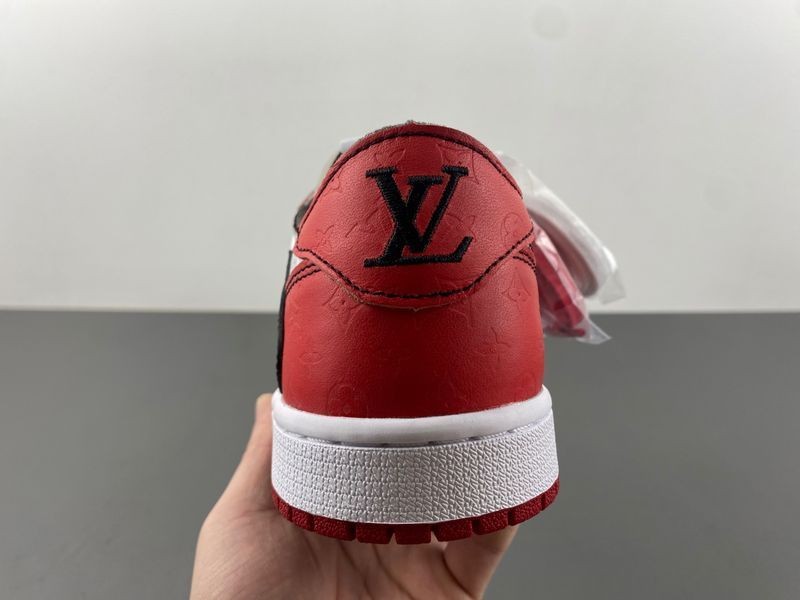 AIR JORDA 1 LOW X LV
