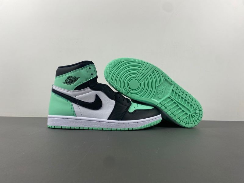 Air Jordan 1 High OG “Green Glow