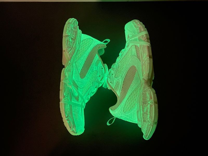 IAGA -PHANTOM SNEAKER