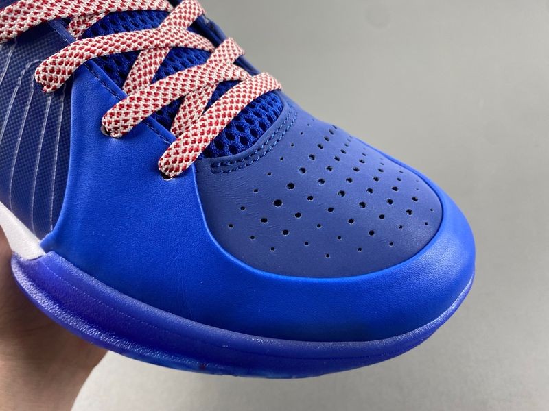 Nike Kobe 4 Protro “Philly