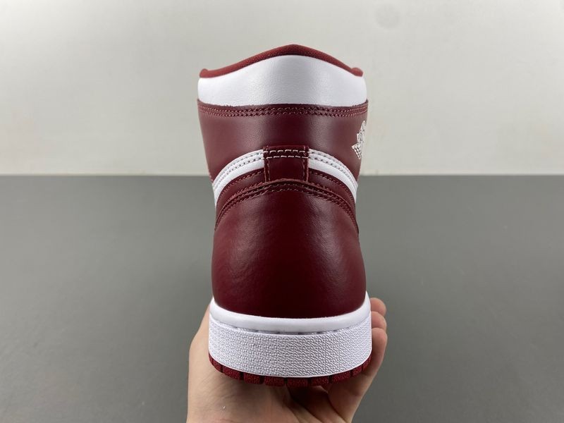 Air Jordan 1 High OG “Team Red