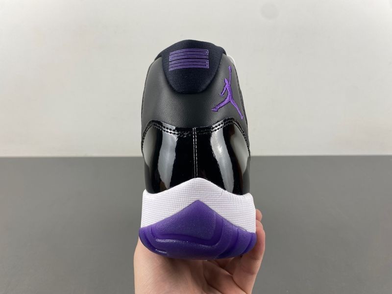 Air Jordan 11 Retro