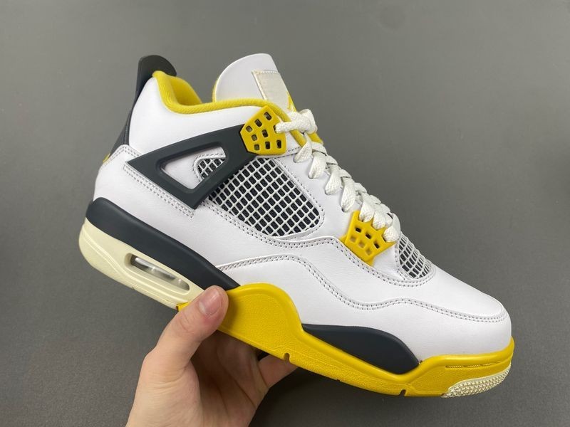 Air Jordan 4 “Vivid Sulfur”