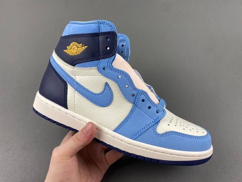 Air Jordan 1 High OG“First in Flight