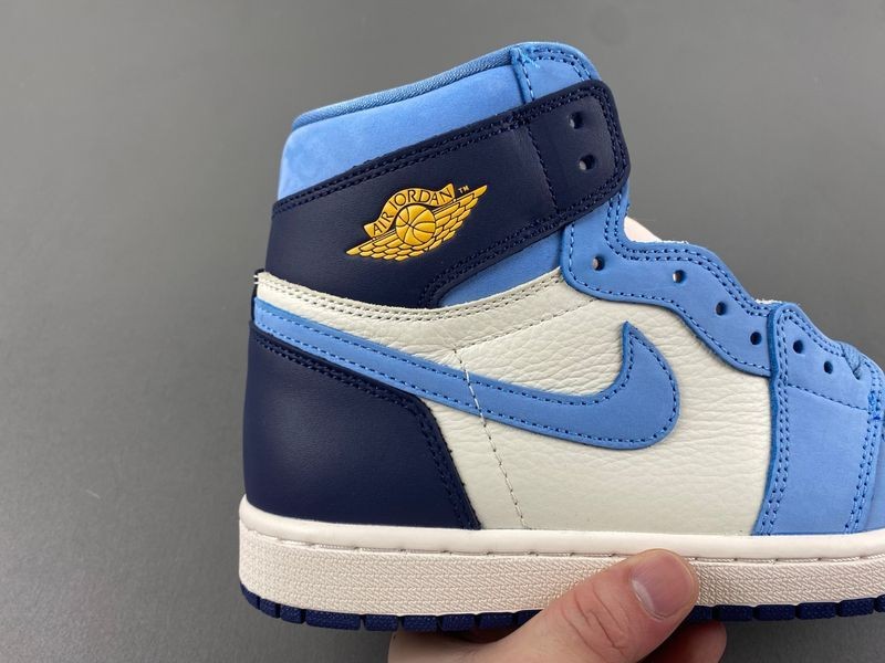 Air Jordan 1 High OG“First in Flight