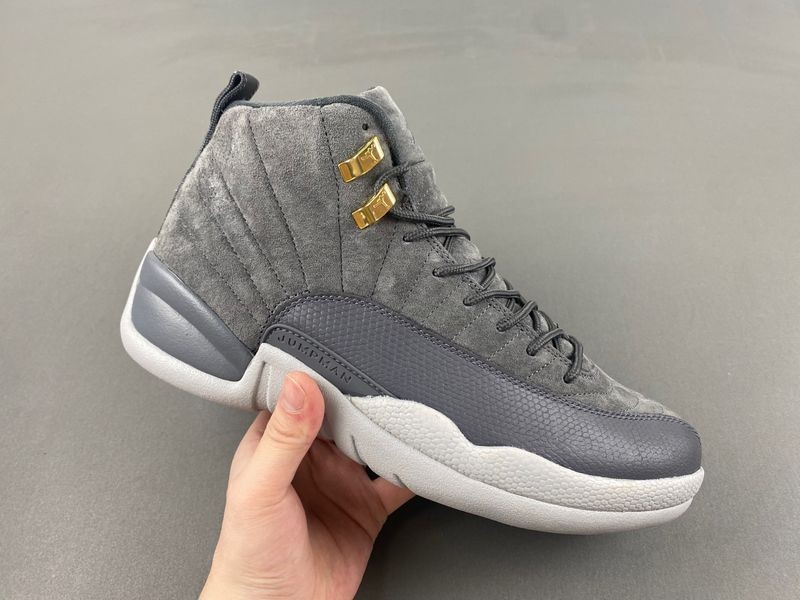 Air Jordan 12