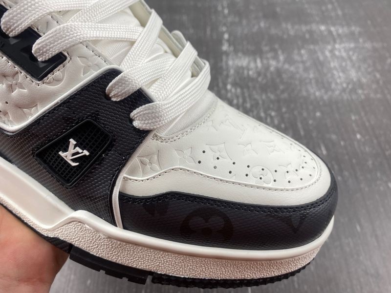 Louis Vuitton LV trainer