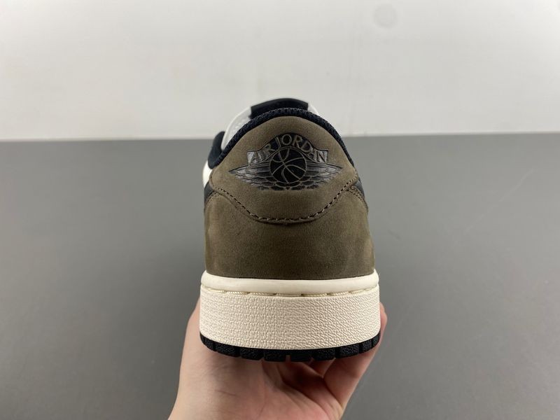 Air Jordan 1 Low OG “Mocha