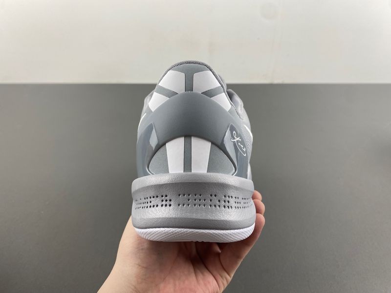 Kobe 6 ZK6