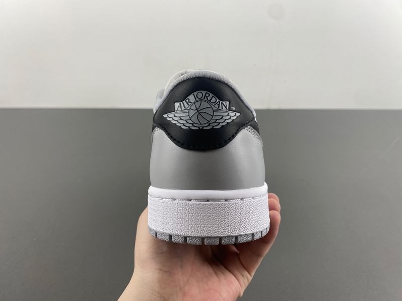 Air Jordan 1 Low