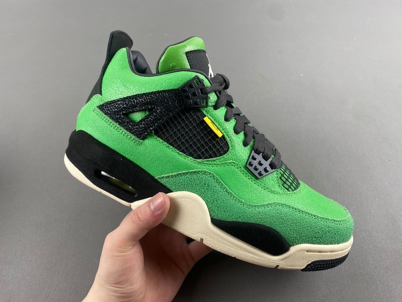 Air Jordan 4