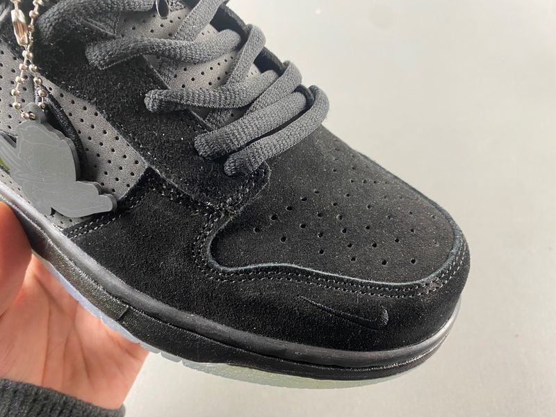 Division Street x Nike Dunk Low Lux “Oregon Black