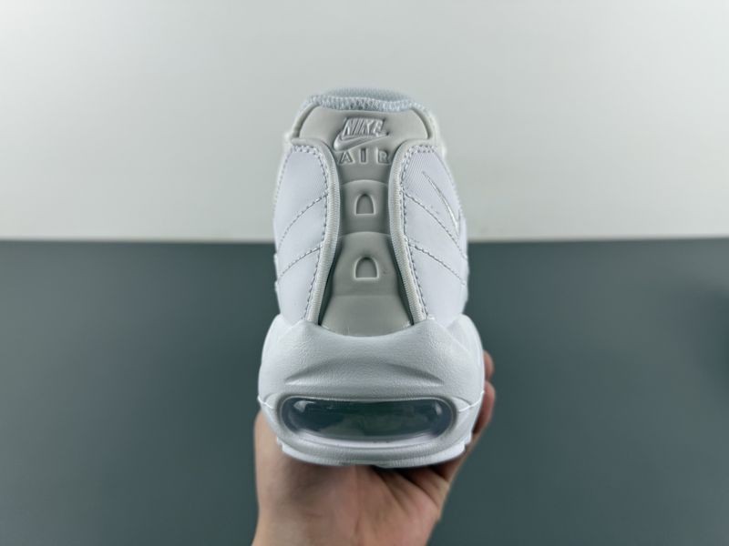 Nike Air Max 95 Essential