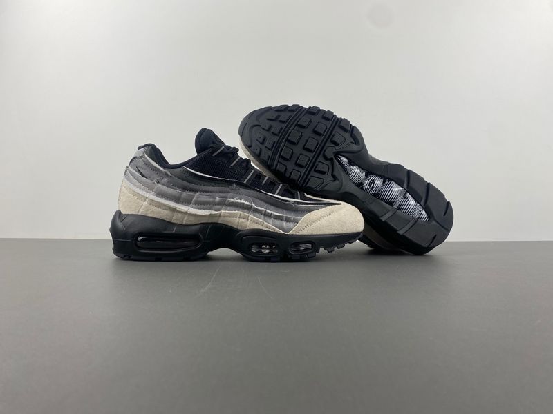 Comme des Garçons x Air Max 95 'Grey
