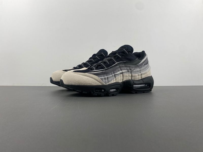 Comme des Garçons x Air Max 95 'Grey